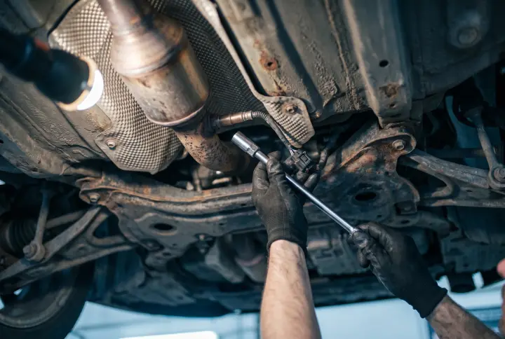 Diagnosing a Stalling 2010 VW Golf VI With a P2251 Code